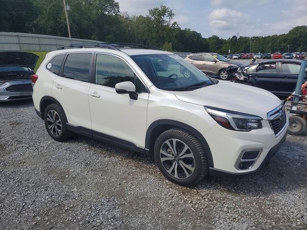 2021 SUBARU FORESTER Limited — Passenger 3/4