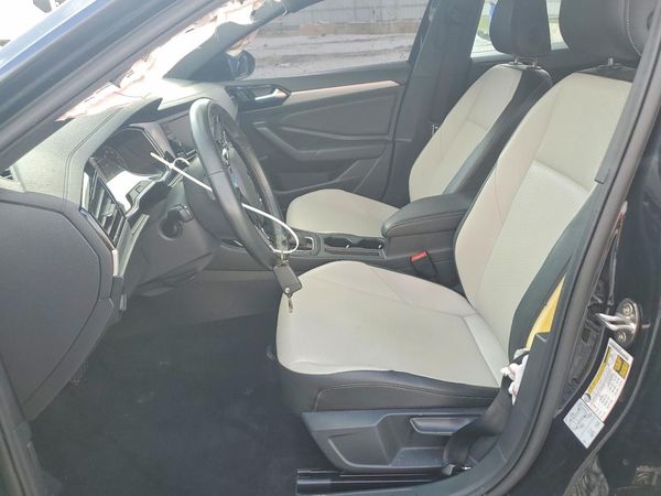 2020 VOLKSWAGEN JETTA S, SE, R-Line — DENT