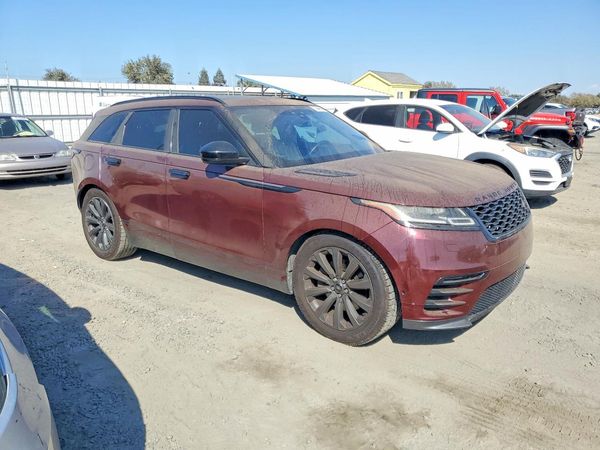 2018 LAND ROVER RANGE ROVER VELAR R-Dynamic SE — Passenger 3/4