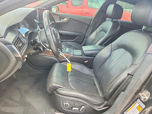 2016 AUDI S7 quattro — DENT