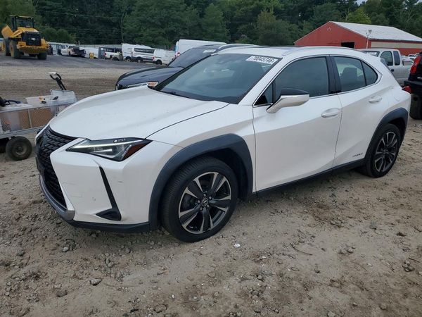 2020 LEXUS UX — DSFA — Front 3/4