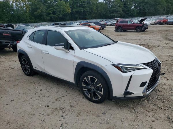 2020 LEXUS UX 250h Premium — Passenger 3/4