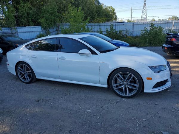 2017 AUDI A7 — Passenger 3/4