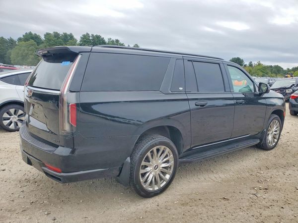 2022 CADILLAC ESCALADE Luxury — PSRA