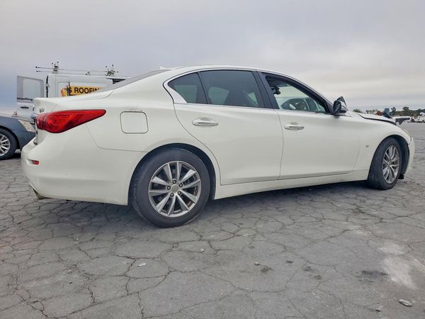 2015 INFINITI Q50 — PSRA