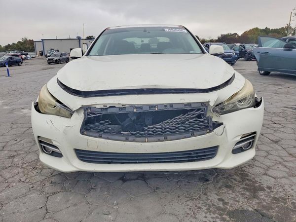 2015 INFINITI Q50 — DIRF