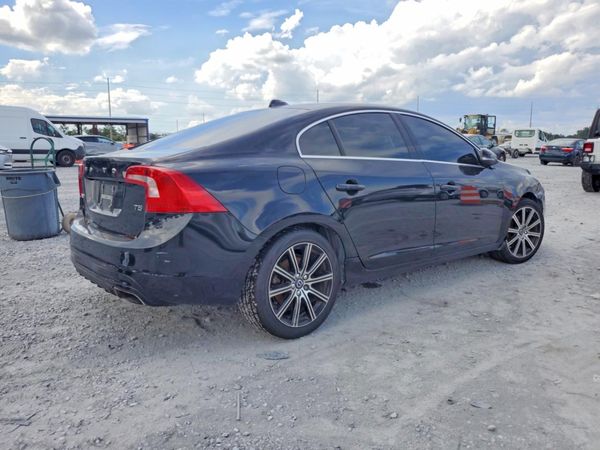 2018 VOLVO S60 Premier — PSRA