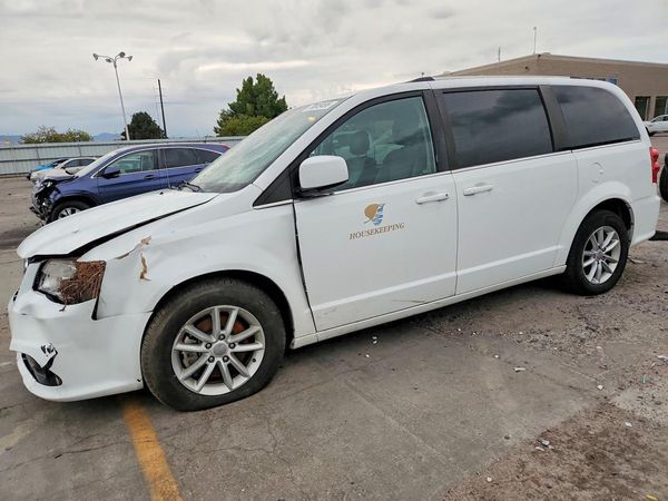 2020 DODGE GRAND CARAVAN — DSFA — Front 3/4