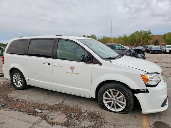 2020 DODGE GRAND CARAVAN SXT — Passenger 3/4