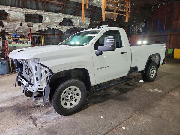 2024 CHEVROLET SILVERADO Work Truck — Front 3/4
