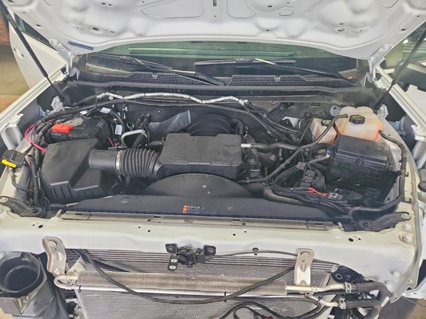 2024 CHEVROLET SILVERADO Work Truck — Engine bay