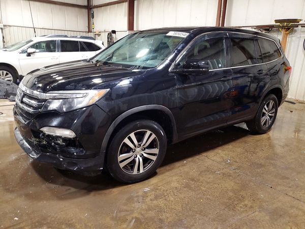 2016 HONDA PILOT EXL-R — Front 3/4