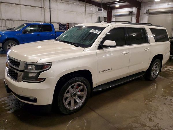 2015 CHEVROLET SUBURBAN — DSFA — Front 3/4