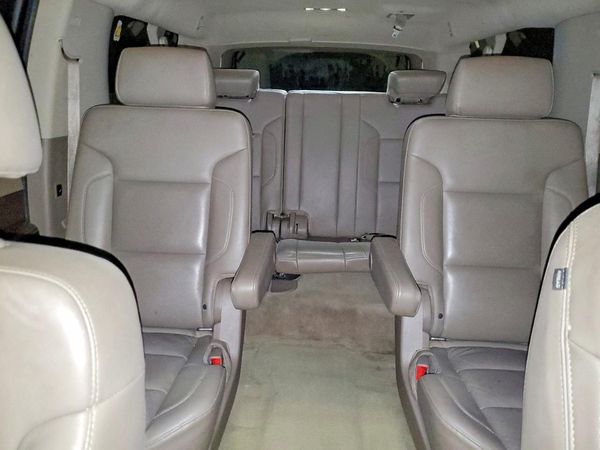 2015 CHEVROLET SUBURBAN LT — SUVN