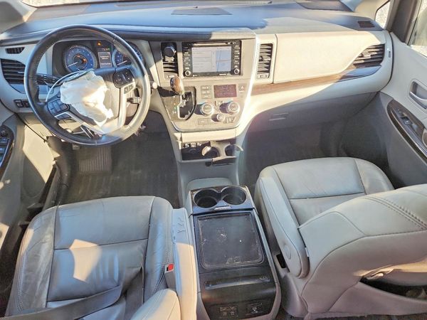 2018 TOYOTA SIENNA — CKPT