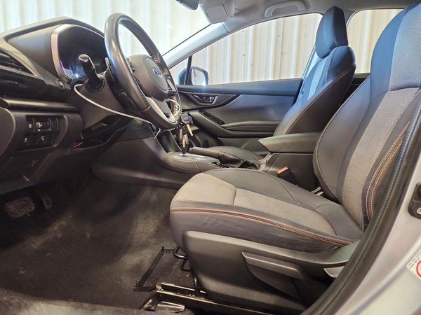2019 SUBARU CROSSTREK — DENT
