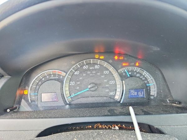 2014 TOYOTA CAMRY — ODOM