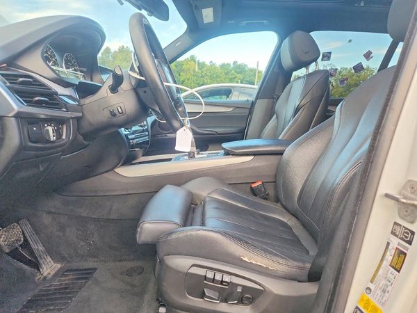 2014 BMW X5 xDrive35i — DENT