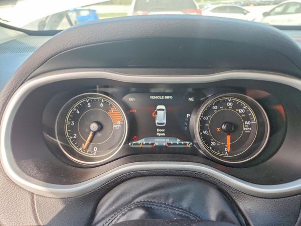 2018 JEEP CHEROKEE Trailhawk — ODOM