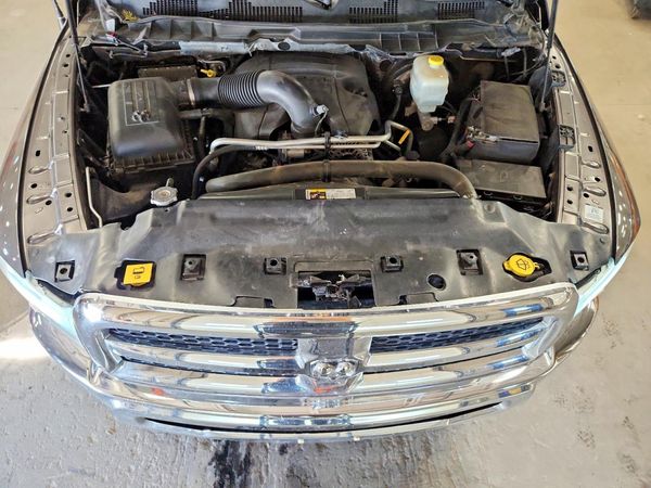 2014 RAM 2500 ST — Engine bay