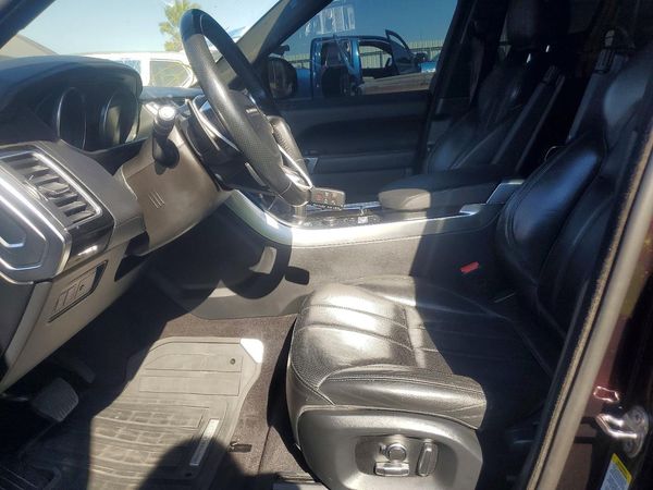 2016 LAND ROVER RANGEROVER — DENT