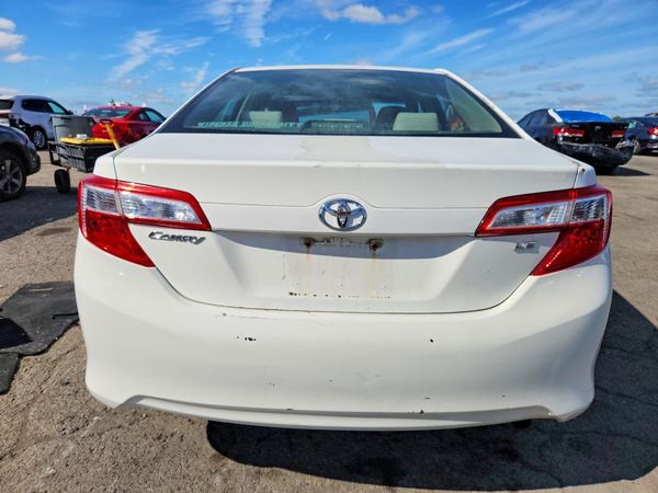 2012 TOYOTA CAMRY — DIRR