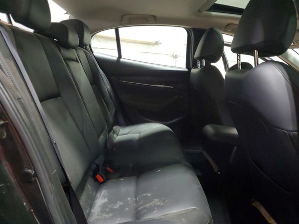 2024 MAZDA 3 Preferred Package — PSRS