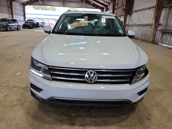 2018 VOLKSWAGEN TIGUAN SE, SEL — DIRF