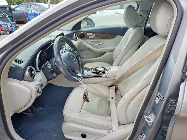 2015 MERCEDES-BENZ C 4-MATIC — DENT