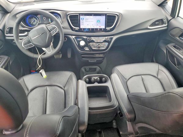 2025 CHRYSLER PACIFICA Select — CKPT