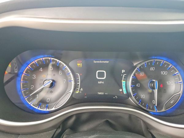 2025 CHRYSLER PACIFICA Select — ODOM