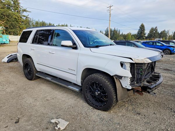 2016 CHEVROLET TAHOE LT — Passenger 3/4