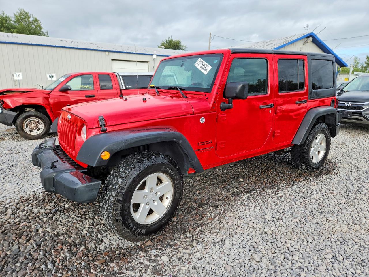 2016 JEEP WRANGLER UNLIMITED Sport — Front 3/4
