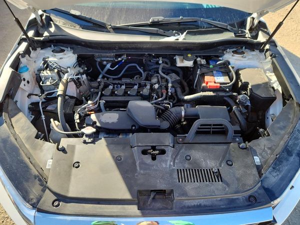 2025 HONDA CRV Sport — Engine bay