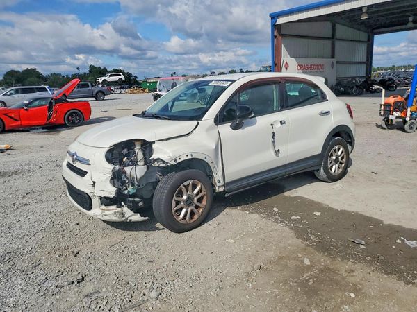 2018 FIAT 500 Pop — Front 3/4