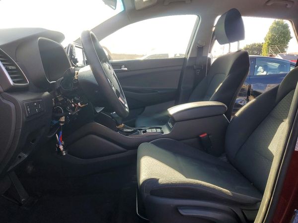 2019 HYUNDAI TUCSON SE — DENT