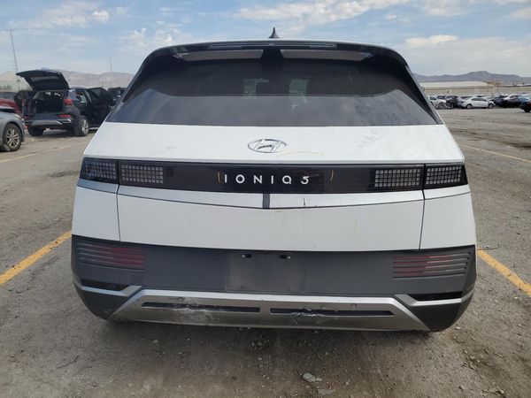 2024 HYUNDAI IONIQ SEL