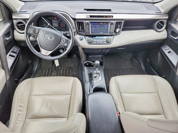 2017 TOYOTA RAV4 XLE — CKPT