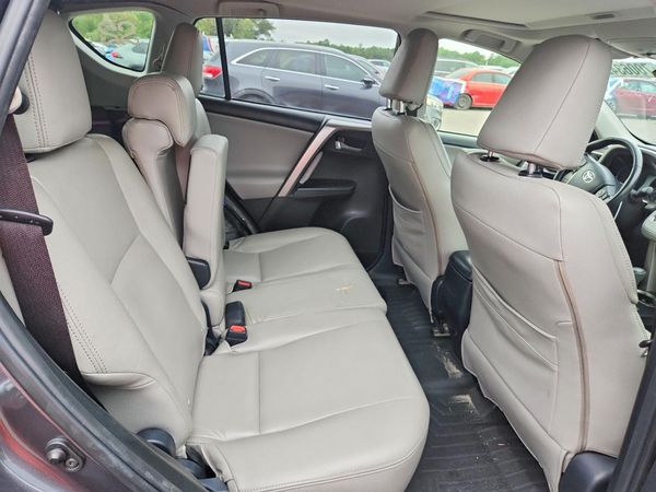 2017 TOYOTA RAV4 XLE — PSRS