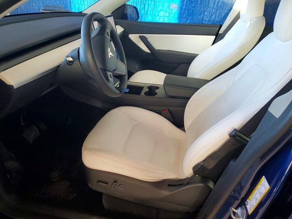 2022 TESLA MODEL Y — DENT