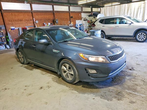 2015 KIA OPTIMA GL - Middle-low — Passenger 3/4