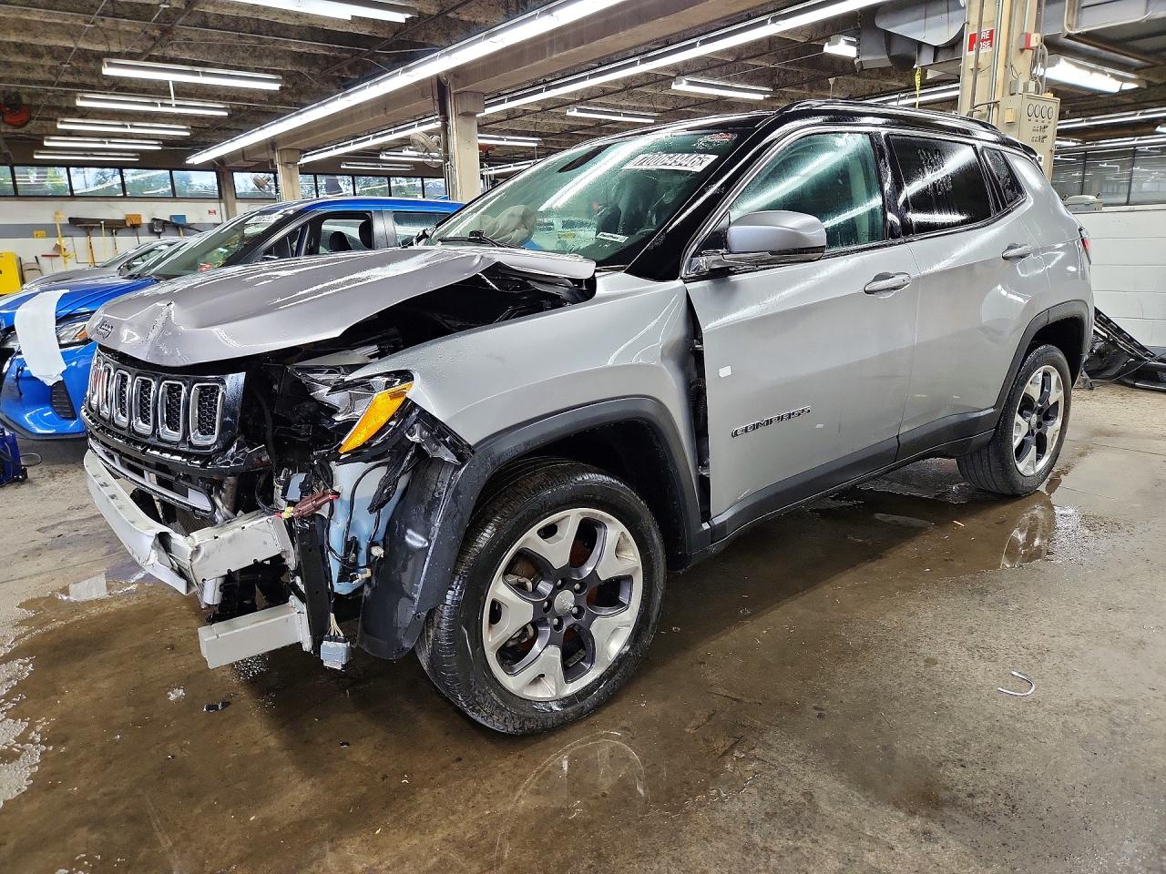 2020 JEEP COMPASS Limited — Front 3/4