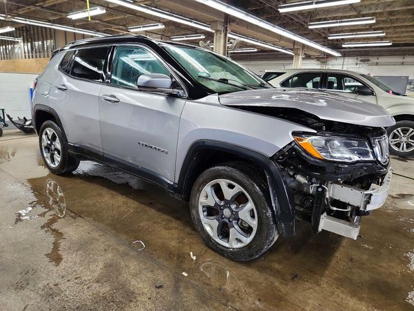 2020 JEEP COMPASS Limited — Passenger 3/4
