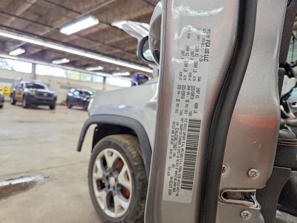 2020 JEEP COMPASS Limited — VINS