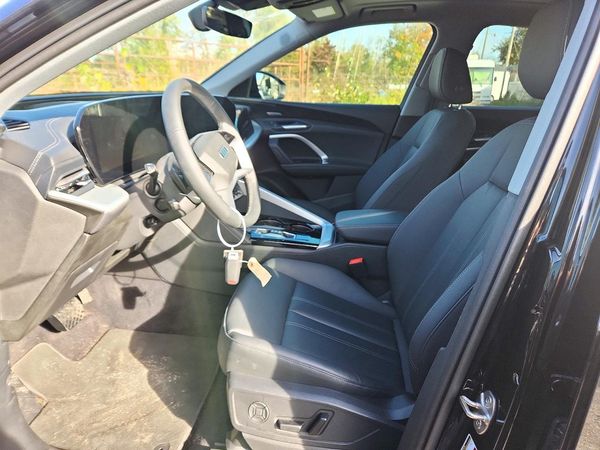 2026 AUDI Q5 quattro Premium Plus — DENT