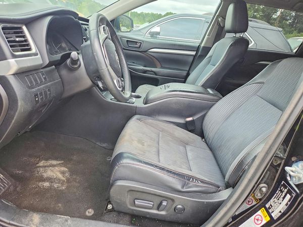 2015 TOYOTA HIGHLANDER Base/Hybrid — DENT