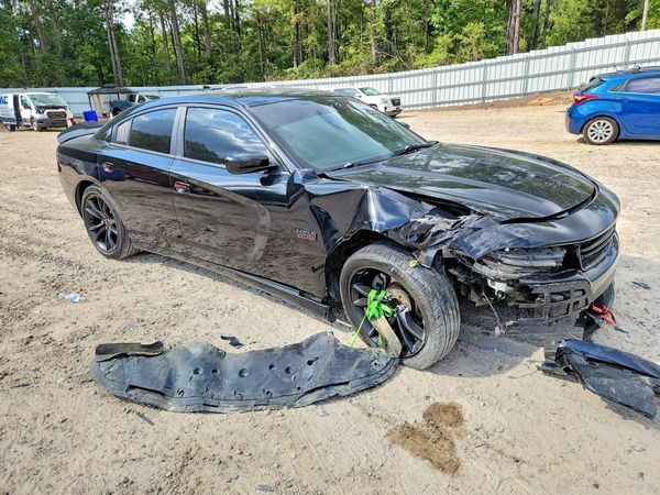 2018 DODGE CHARGER R/T — Passenger 3/4