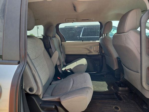2024 TOYOTA SIENNA LE — PSRS