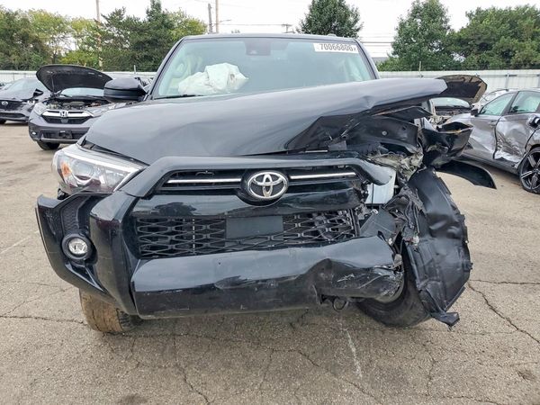 2024 TOYOTA 4RUNNER SR5 — DIRF