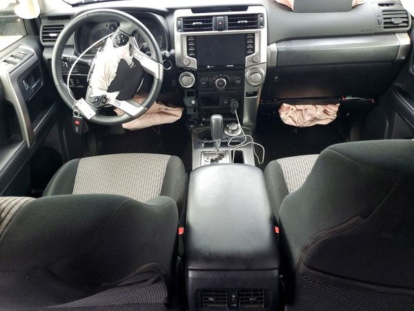 2024 TOYOTA 4RUNNER SR5 — CKPT
